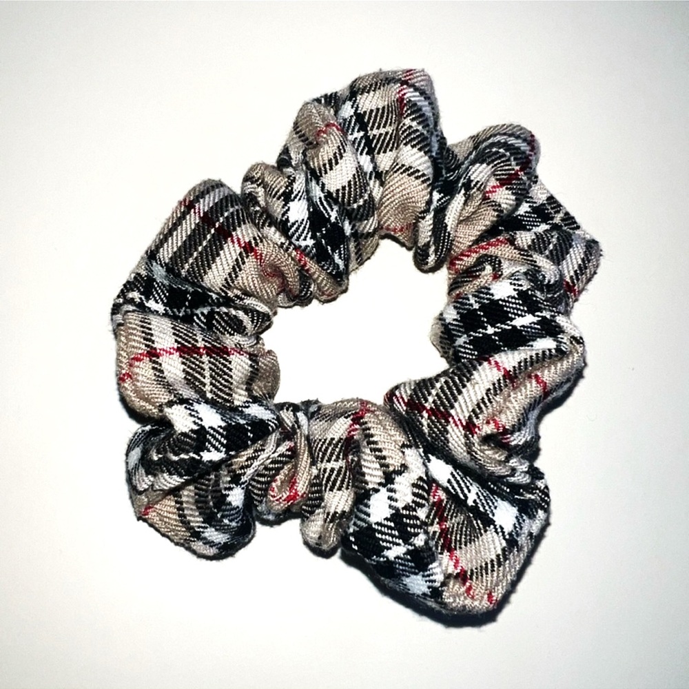 Plaid Fabric Hair Scrunchie - Neutral Plaid 0019